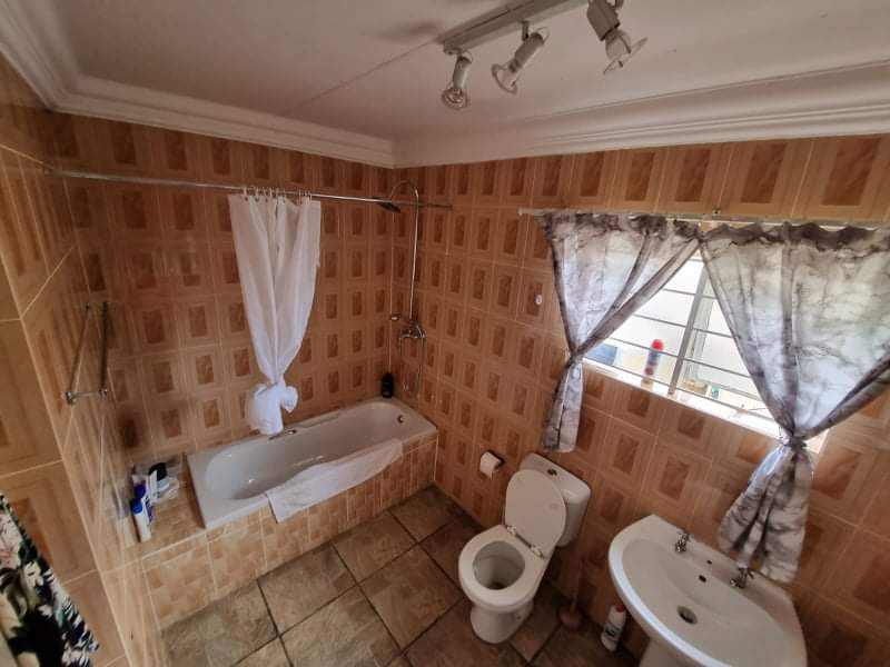 2 Bedroom Property for Sale in Parys Free State